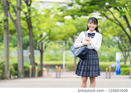 高中女生製服肖像 116681606
