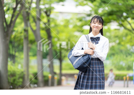 高中女生製服肖像 116681611