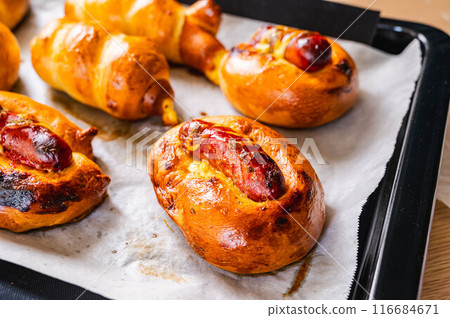 Homemade savory bread and wiener sausage 116684671
