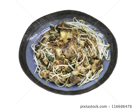 Stirred fried soft turnip cake or Fried radish cake (chai tow kway) isolated on white background with clipping path. 116686478