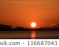 竹島的日出，天空染成茜紅色 116687043