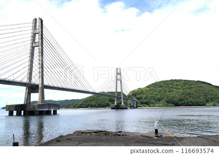 Ikarashi Bridge and surrounding scenery, Ikarashi Island, Nagashima Town, Izumi District, Kagoshima Prefecture 116693574