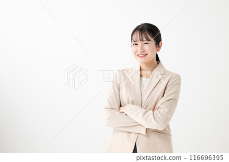 Young business woman Young business woman 116696395