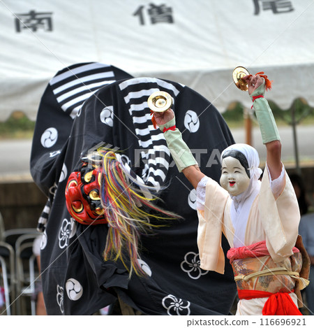Lion Dance Kobe City Intangible Cultural Heritage Kagura Lion of Minamisooo 116696921
