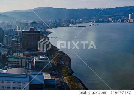 High-angle panorama of Otsu Port and Lake Biwa in Shiga Prefecture [Scenery of Shiga Prefecture] 116697187