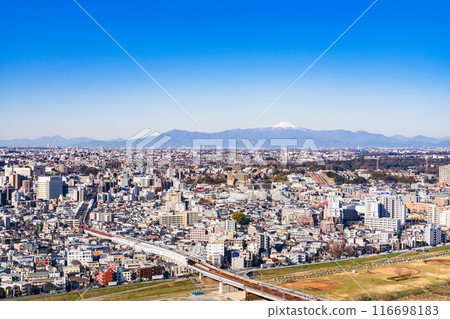 鳥瞰東急田園都會線及沿線的住宅區【川崎市的風景】 116698183