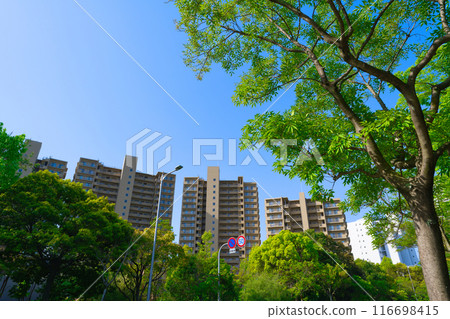 [Osaka Prefecture] April - Street view around Kita-Senri Station 116698415