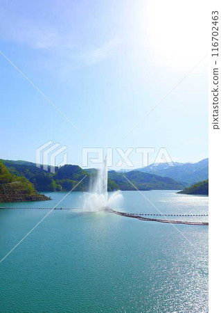 寒江水庫、月山湖、大噴泉、月山、西川町 116702463