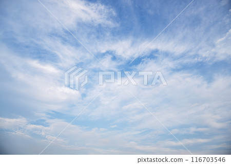 夏日夕陽懷舊的天空形象 116703546