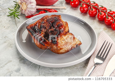 Roasted pork knuckle with bone Roasted pork knuckle with bone 116705333
