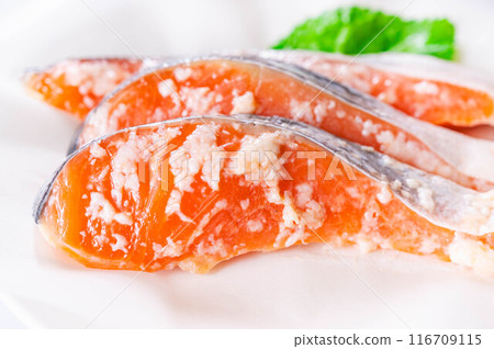 Coho salmon marinated in salt and koji 116709115