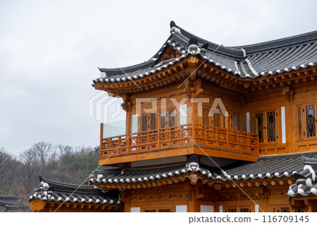 Eunpyeong Hanok Village, the largest neo-hanok residential complex in the capital area which surrounded by hills and mountains in Seoul, South Korea 116709145