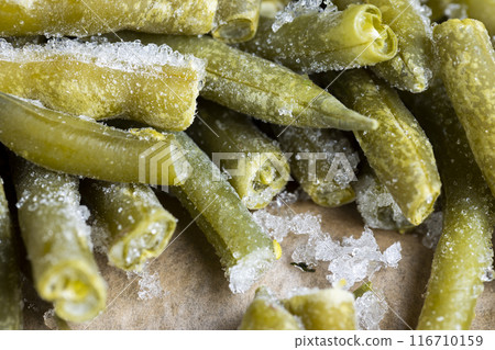 frozen food beans, cut into pieces 116710159