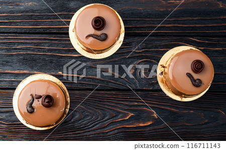 Caramel chocolate cake Caramel chocolate cake 116711143