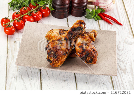 Hot and tasty chicken drumstick barbecue Hot and tasty chicken drumstick barbecue 116712081