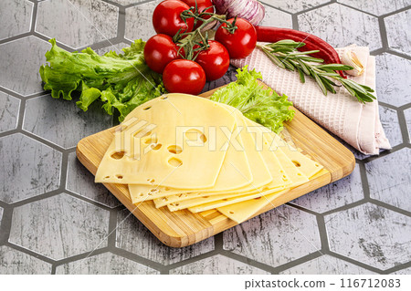 Masdam cheese slices for snack Masdam cheese slices for snack 116712083