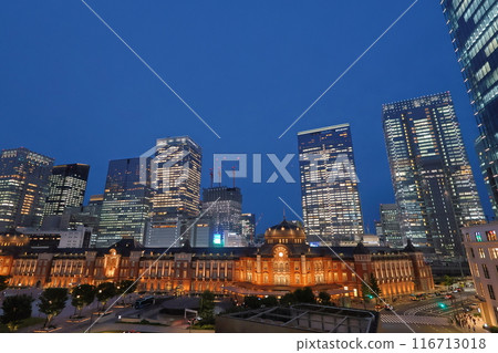 Night view of Tokyo Station Night view of Tokyo Station 116713018