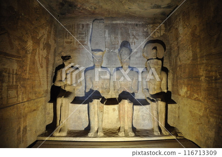 阿布辛貝神廟內部 116713309