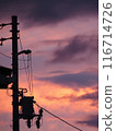 Sky dyed in sunset 116714726