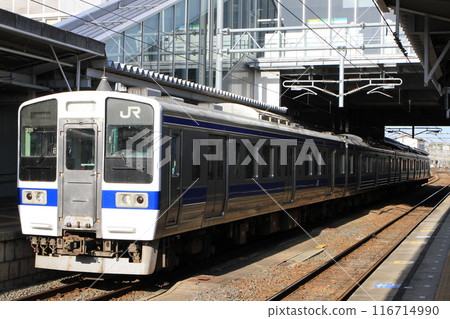 「JR東日本415系（1500系）」在磐城站停靠 116714990