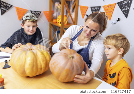 Family Halloween Pumpkin Painting Activity 116717417