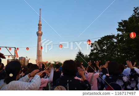 Bon Odori Festival at dusk in Asakusa, Tokyo 116717497