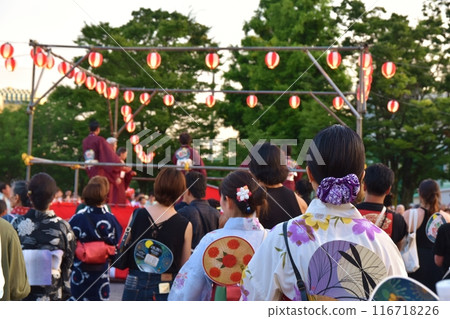 Bon Odori Festival at dusk in Asakusa, Tokyo 116718226