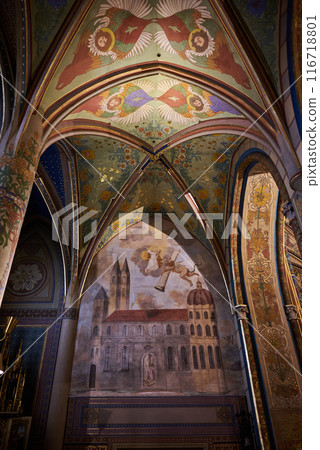 Interior of Basilica of St. Peter and St. Paul, neo-Gothic church in Vysehrad fortress in Prague, Czech Republic 116718801