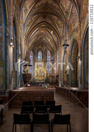 Interior of Basilica of St. Peter and St. Paul, neo-Gothic church in Vysehrad fortress in Prague, Czech Republic 116718812