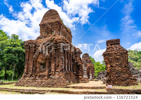越南美山遺址，佔婆王國供奉印度教諸神的聖地 116721524