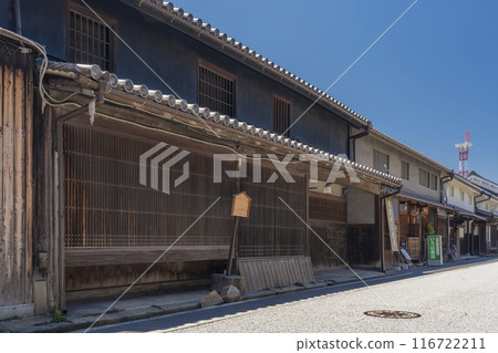 大阪岸和田市本町,舊紀州街道沿線的街景 大阪岸和田市本町,舊紀州街道沿線的街景 116722211
