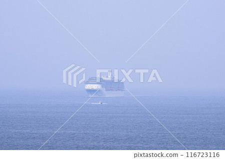 Choshu Dejima Wharf in thick fog 116723116