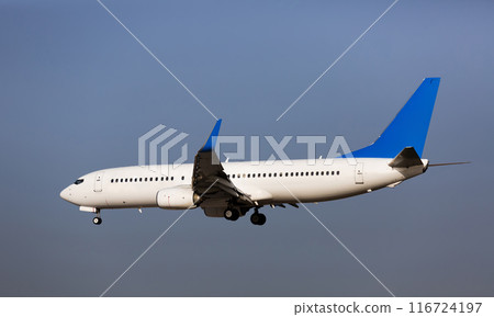 Landing passenger plane Landing passenger plane 116724197
