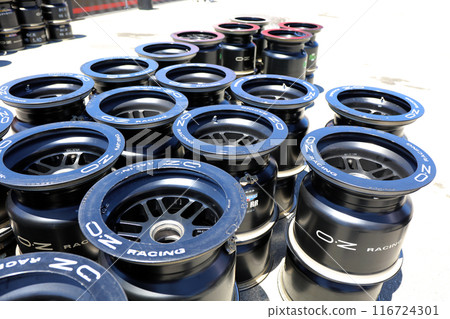 American Landscape/Indy Race: INDY RACE at Laguna Seca 116724301