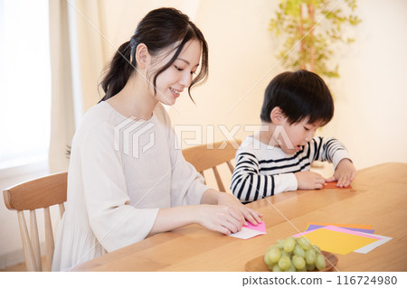 親子摺紙保全老師 116724980