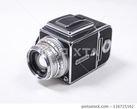 Medium-sized film camera (body) Medium-sized film camera (body) 116725162