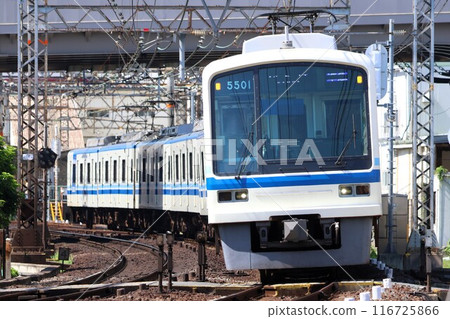 [Semboku Rapid Railway] 5000 series (Nankai Koya Line: Sakai-Higashi to Asakayama) 116725866