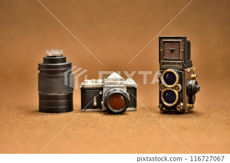 Showa retro nostalgic twin-lens reflex camera miniature single-lens reflex camera Showa retro camera miniature Showa retro nostalgic twin-lens reflex camera miniature single-lens reflex camera Showa retro camera miniature 116727067