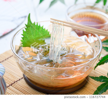 Tokoroten: A taste of summer Tokoroten: A taste of summer 116727744