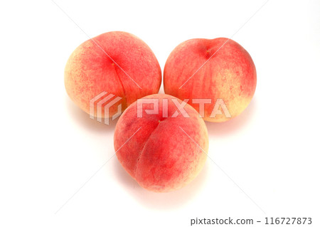 Fresh peaches 116727873