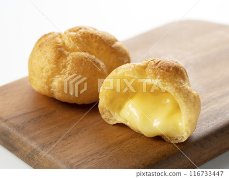 Cream puff Cream puff 116733447