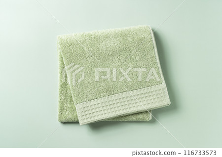 Towel 116733573