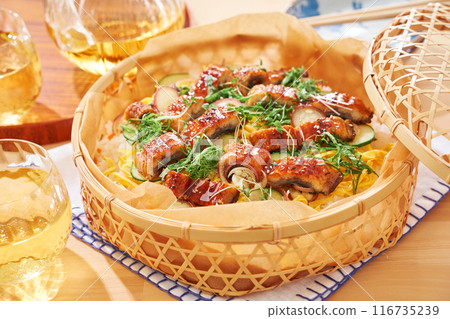 Eel Chirashizushi - A Summer Feast 116735239