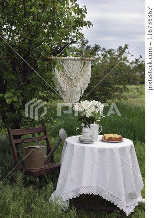 garden and tea party 116735367