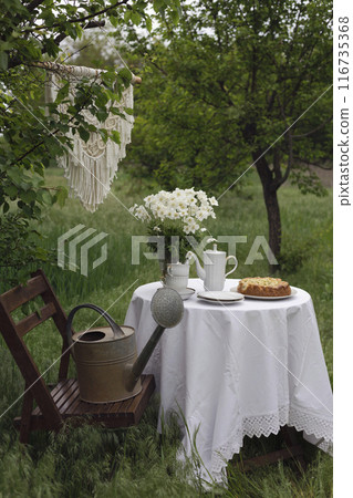 garden and tea party 116735368