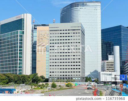 Hama-rikyu Parkside Place (center of photo. Tsukiji, Chuo Ward, Tokyo) 116735968