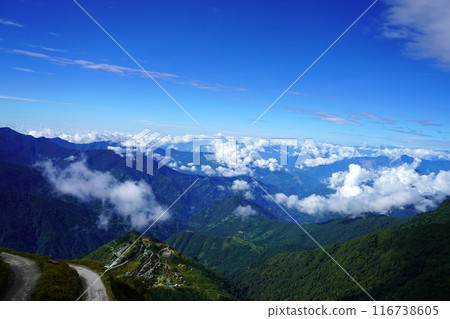 Old Silk Route and Zuluk Village in Background 116738605