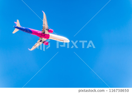Airplane before landing in blue sky, Airbus A321 Airplane before landing in blue sky, Airbus A321 116738650