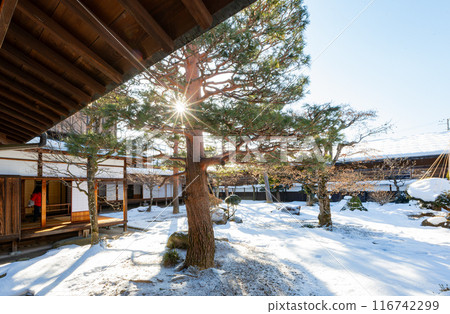Daytime view of the beautiful Takayama Jinya Daytime view of the beautiful Takayama Jinya 116742299