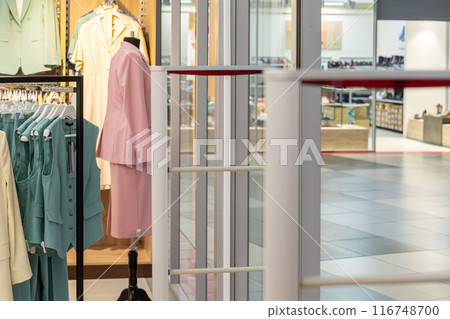 Scanner entrance gate for prevent theft in clothing store Scanner entrance gate for prevent theft in clothing store 116748700